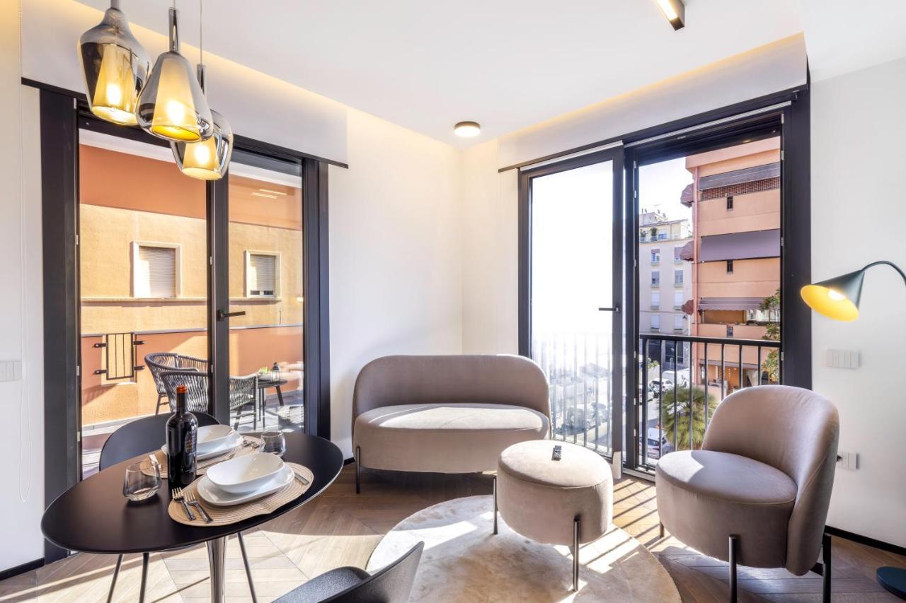 Vittoria'S Luxury Apartment Cagliari Exterior photo