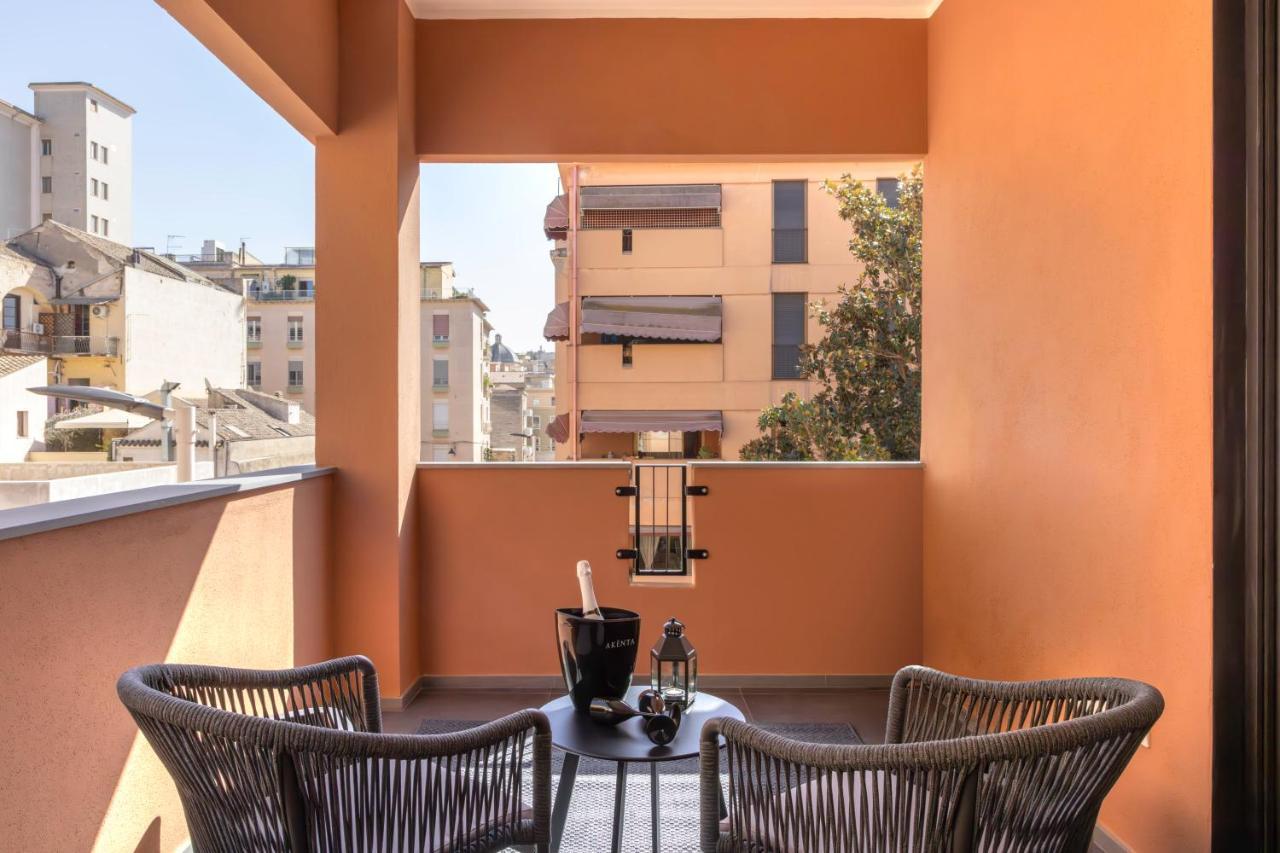 Vittoria'S Luxury Apartment Cagliari Exterior photo